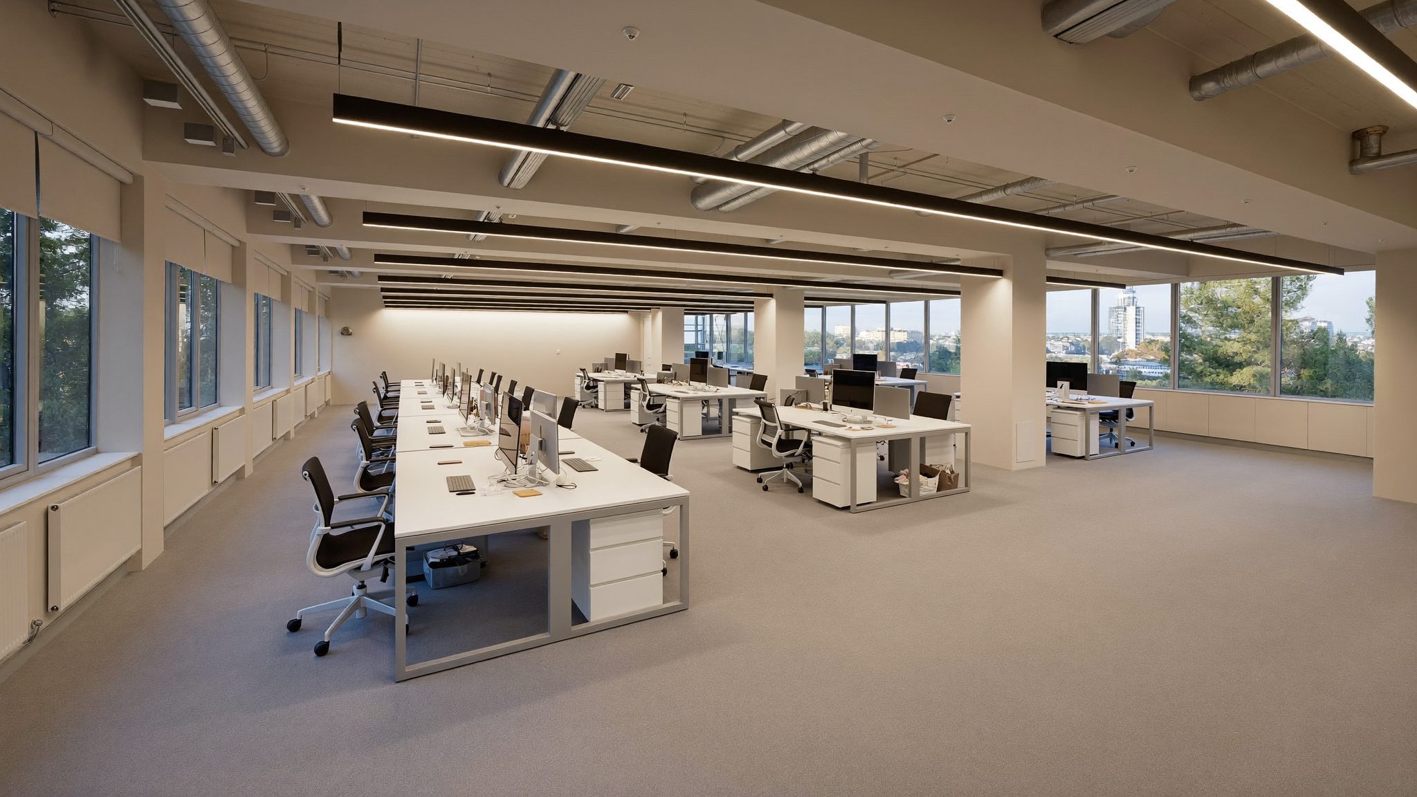 Birou corporate curat și pregătit pentru intervenția echipei Milbenta